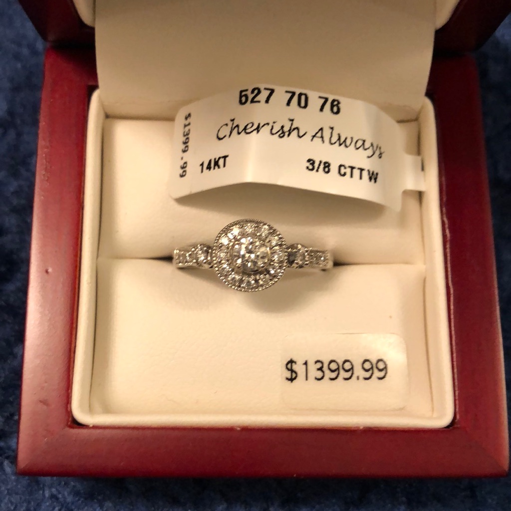 Ladies Diamond Ring